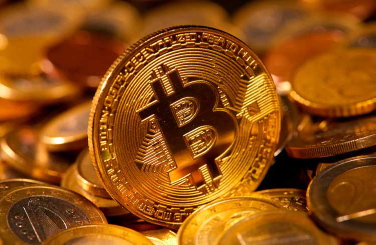 MicroStrategy comprará mais R$ 2 bilhões em Bitcoin em novo investimento