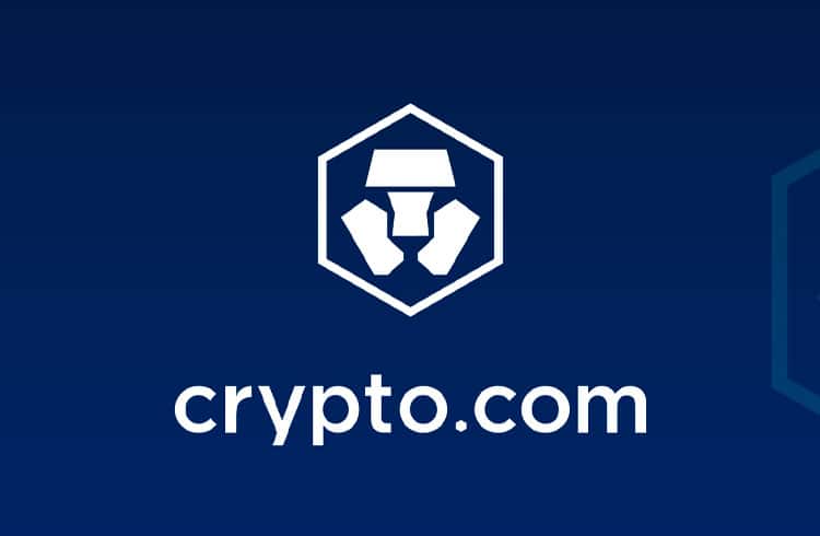 Crypto.com corta recompensas de cartão e token CRO despenca