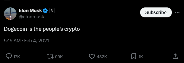 Imagem de um tweet de Elon Musk, onde ele diz: "Dogecoin is the people’s crypto" (Dogecoin é a criptomoeda do povo). O tweet foi postado às 5:15 AM em 4 de fevereiro de 2021, com 17 mil retweets, 99 mil curtidas, 482 mil citações e 1 mil compartilhamentos. O fundo é preto, e o texto é branco.